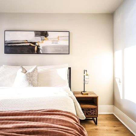 Luxury Apartments In Μισισάουγκα Εξωτερικό φωτογραφία