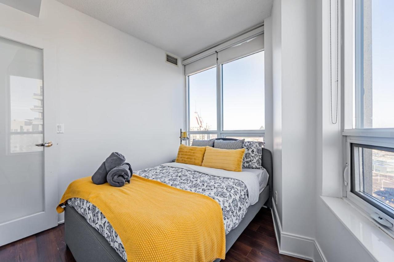Luxury Apartments In Μισισάουγκα Εξωτερικό φωτογραφία