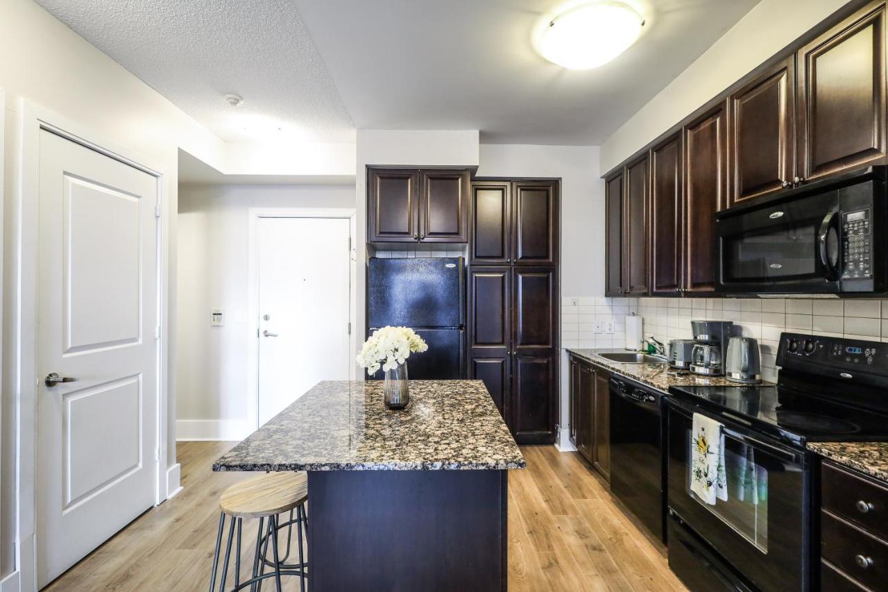 Luxury Apartments In Μισισάουγκα Εξωτερικό φωτογραφία